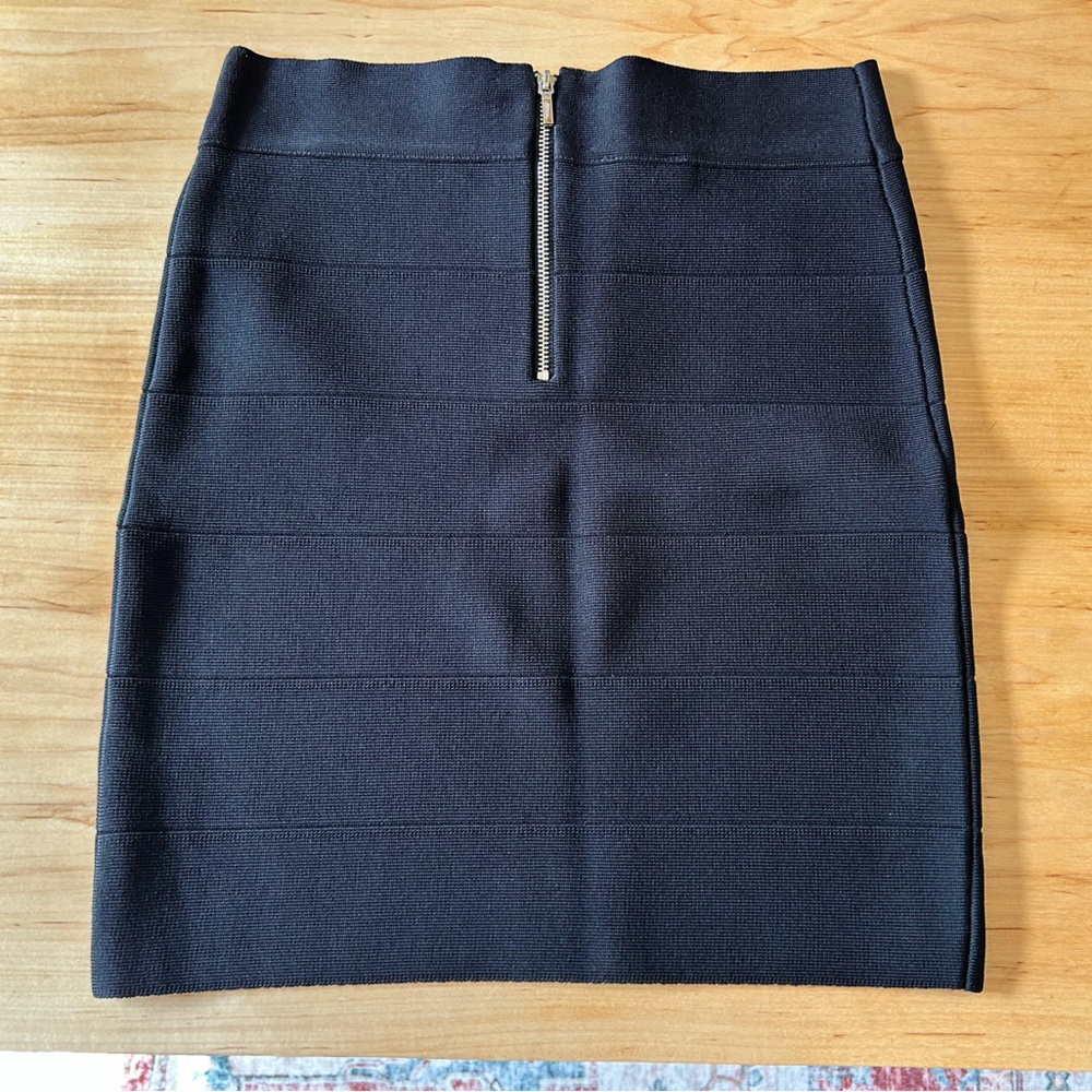 Bebe mini skirt - Picture 6 of 7